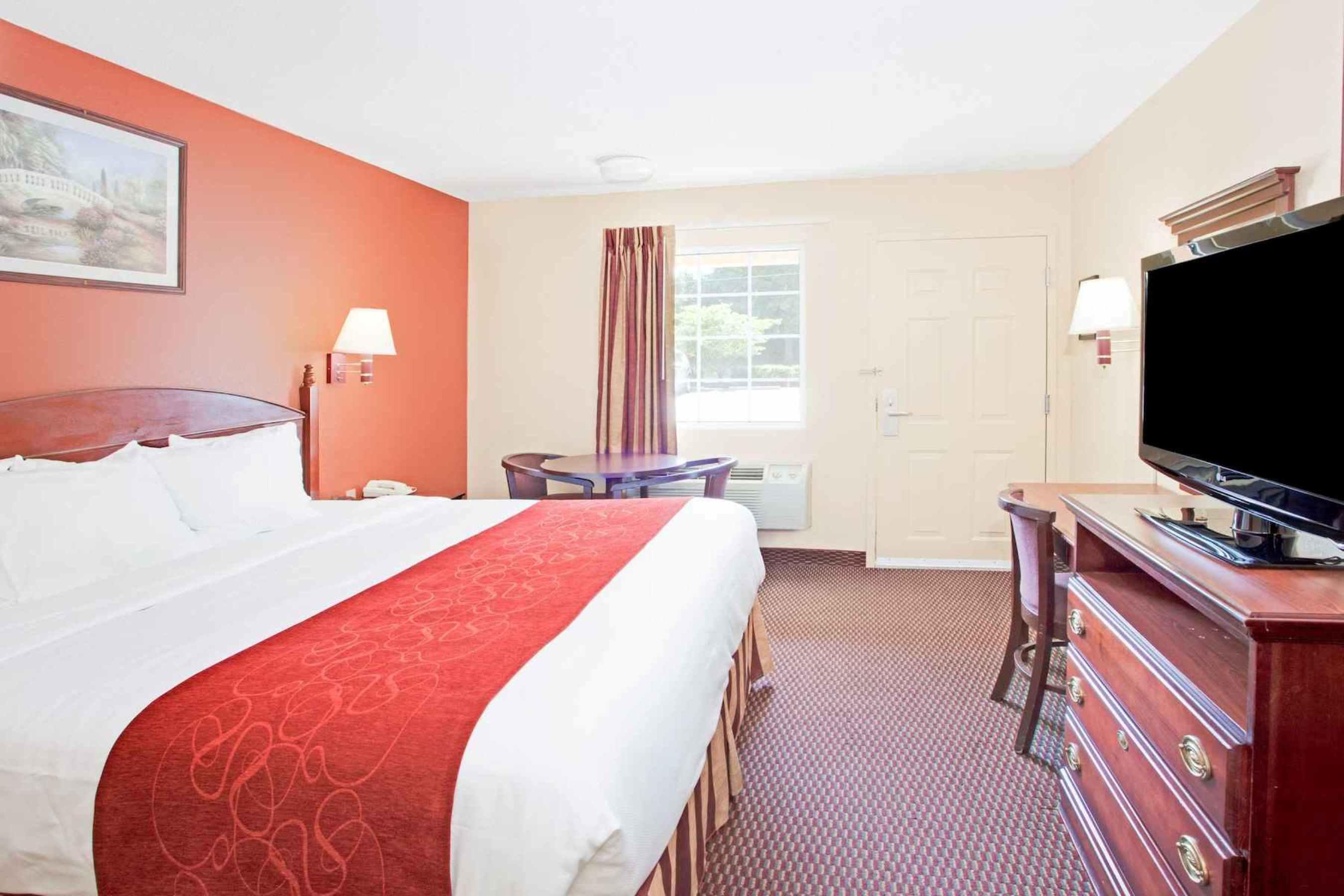 Travelodge By Wyndham Canton-Livonia Area, Mi Экстерьер фото
